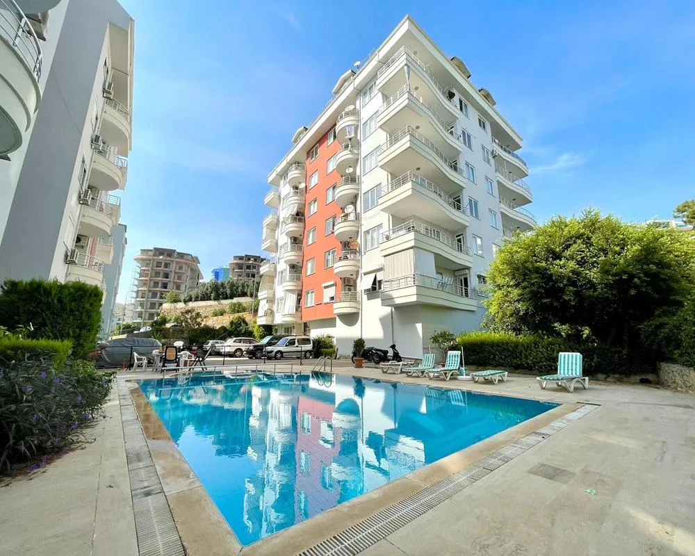 Tosmur'da Denize Yakın Daire